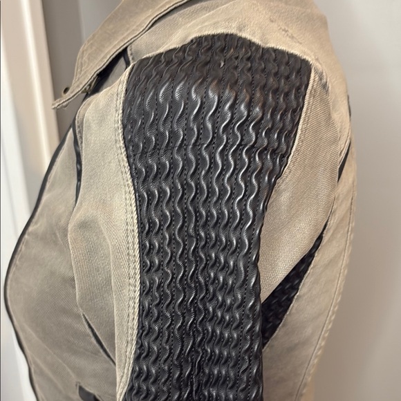 Blank NYC Olive Grey and Black Moto Jacket with Fitted Silhouette - Picture 6 of 16